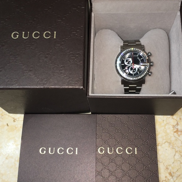Authentic Unisex Gucci Diamond Watch YA101324 - Picture 2 of 4